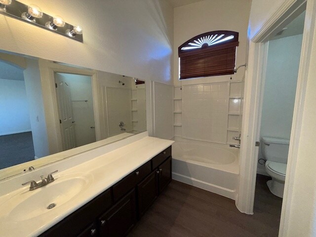 Building Photo - 3520 Glorious Iris Pl