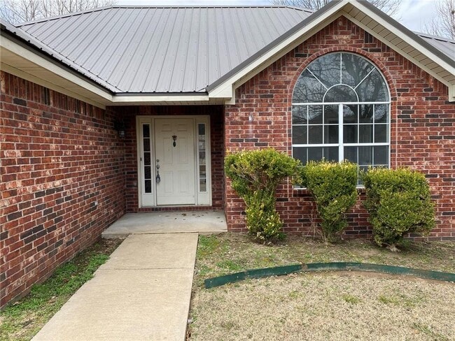 Primary Photo - 4902 Hawthorne Way