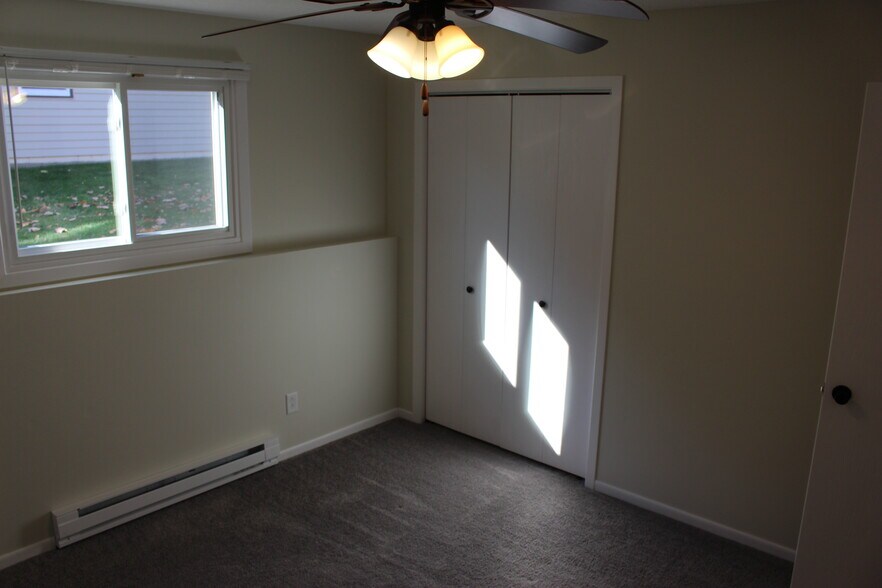 Bedroom 3 - 1061 Terrace Dr