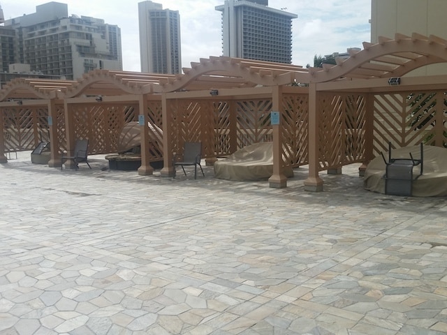 Building Photo - OCEAN VIEWS! FULLY FURNISHED 1/1!