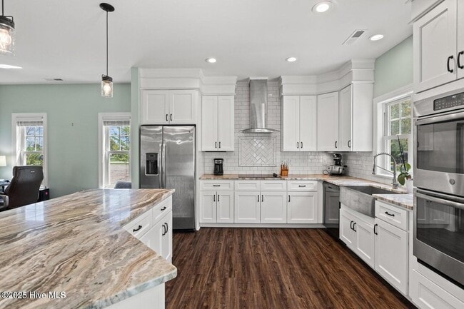 Building Photo - 258 Pearson Cir