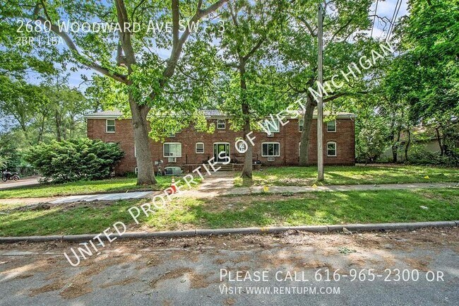 Building Photo - Available Now | 2 Bedroom 1 Bath Apartment...
