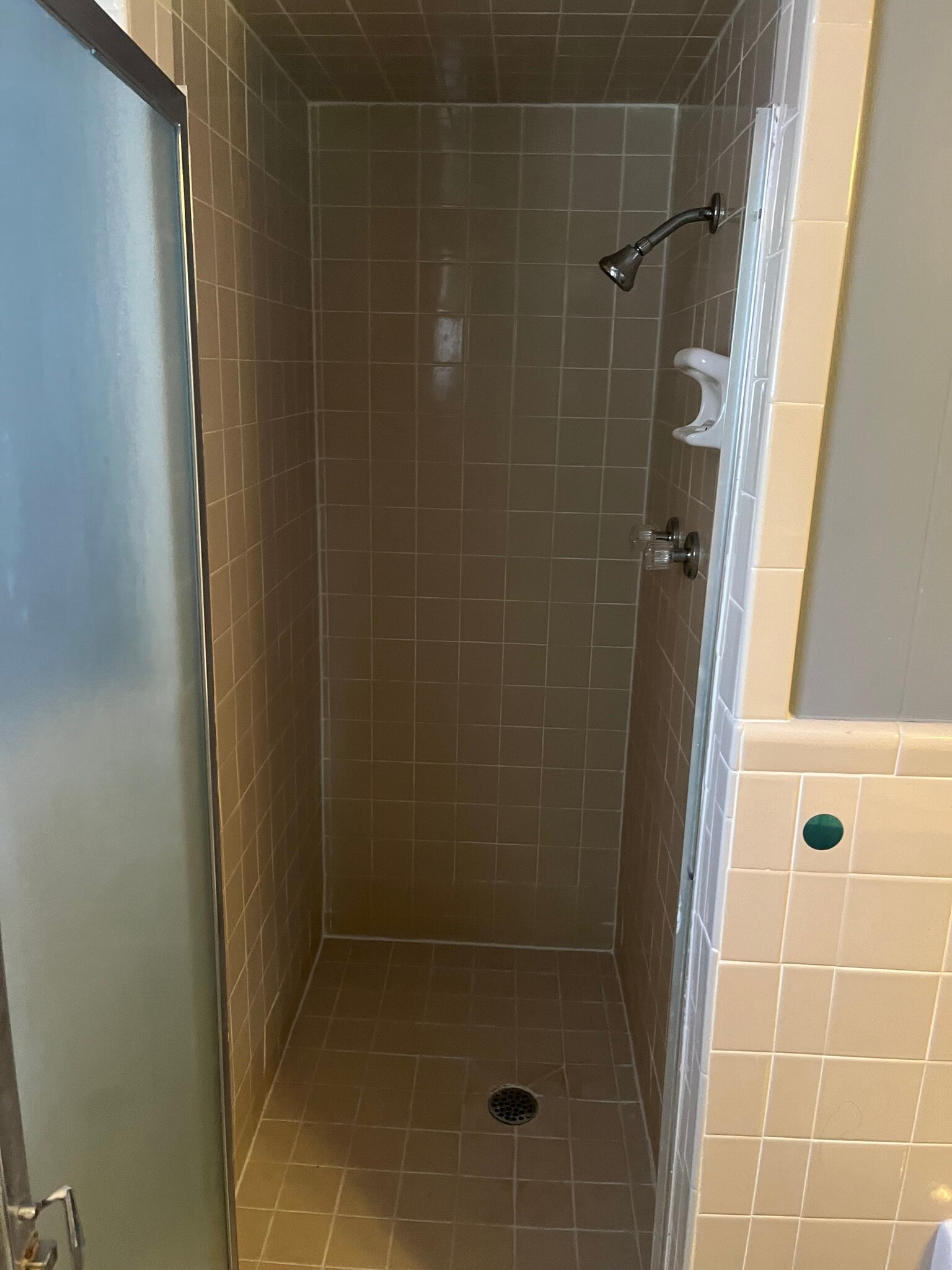 Building Photo - 604 Alexander