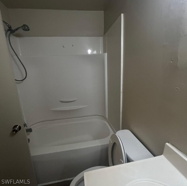 Building Photo - 3953 Pearl St