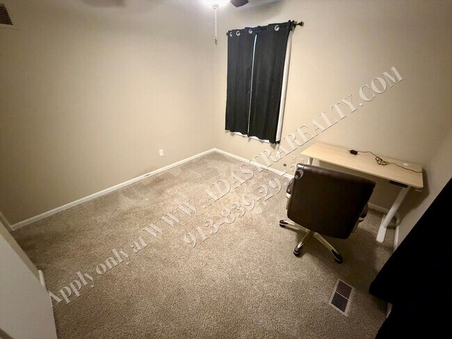 Building Photo - Beautiful Ranch Home in Park Hill School District-Coming SOON!