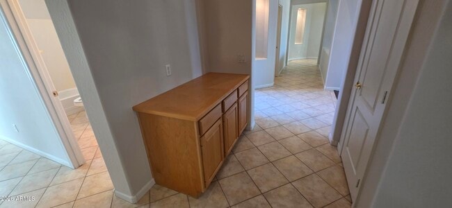 Building Photo - 21506 N 73rd Ave