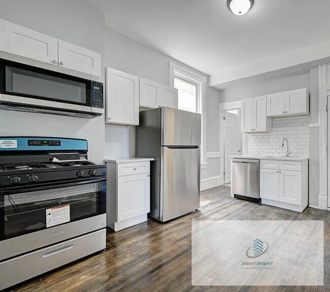 Building Photo - 2 bedroom in Chicago IL 60616