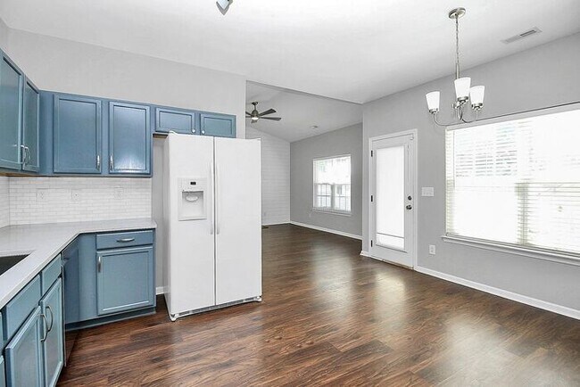 Building Photo - Beautiful 3BD/2BA Ranch in Alexander Chase!