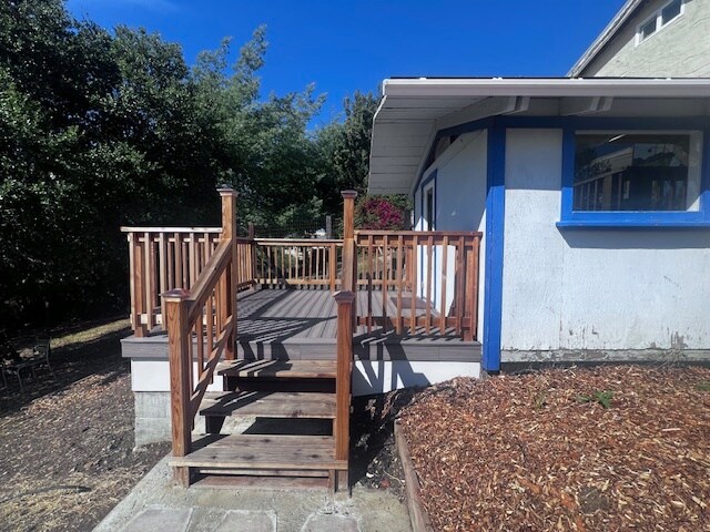 Building Photo - 8109 Ney Ave