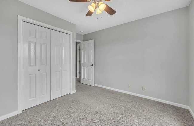 Building Photo - 3423 Queensbury Rd