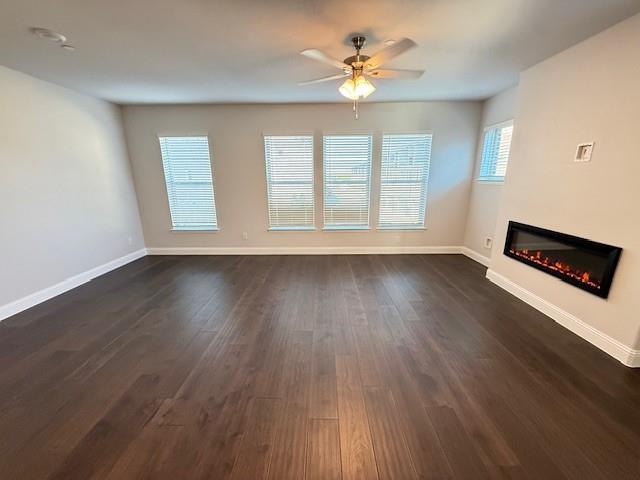 Building Photo - 305 Blackthorne Dr