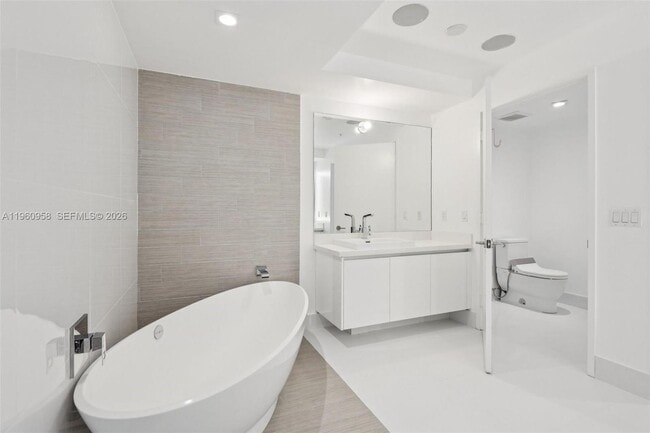 Building Photo - 330 Sunny Isles Blvd