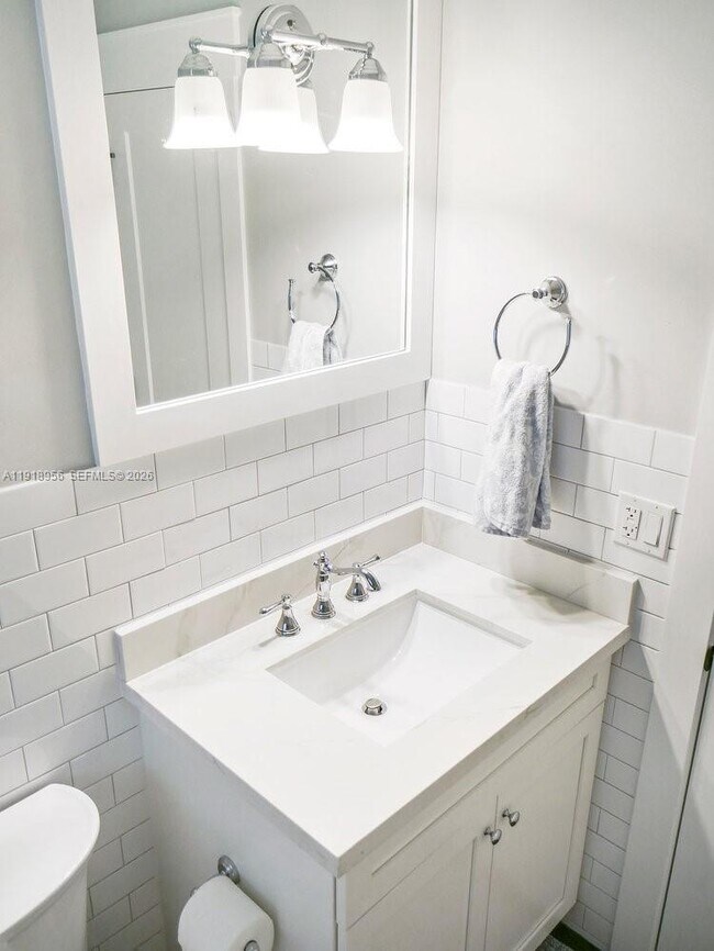 Building Photo - 14620 Fitzpatrick Rd