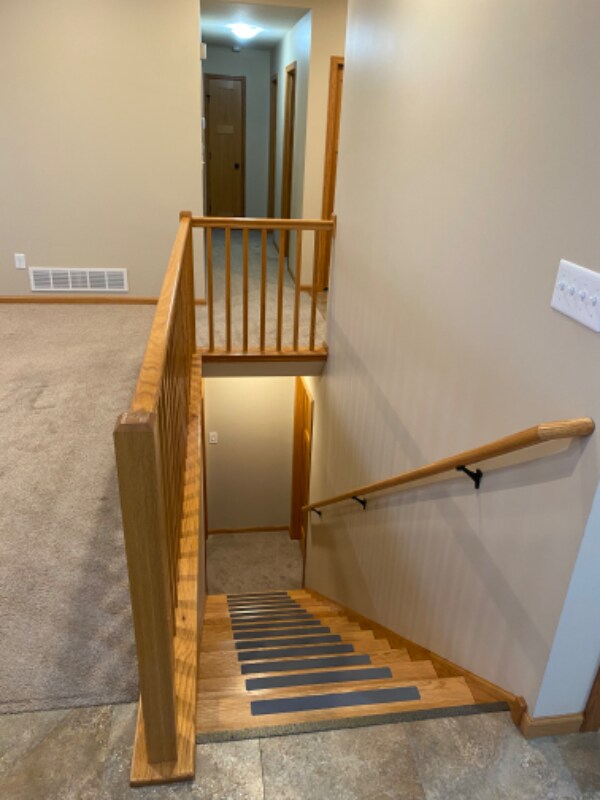 Building Photo - 4626 35 St NW