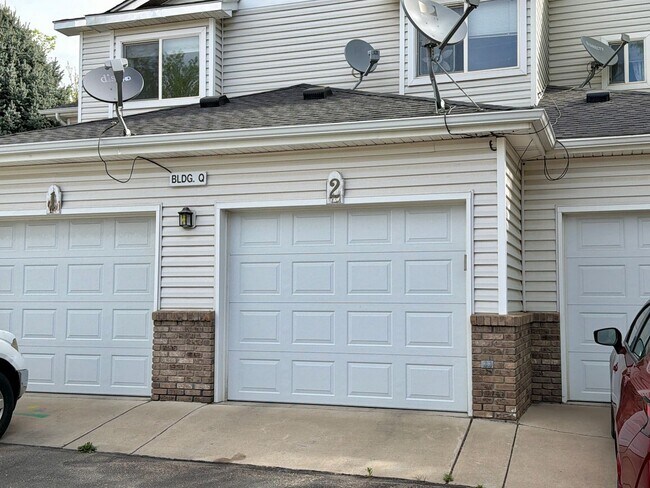 Building Photo - 950 52nd Ave Ct