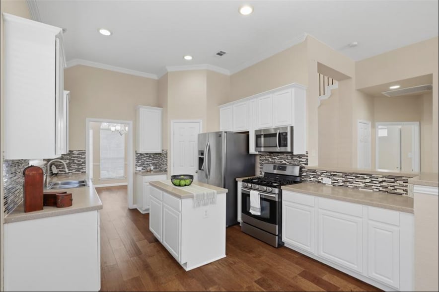 Building Photo - 4077 Truman Dr