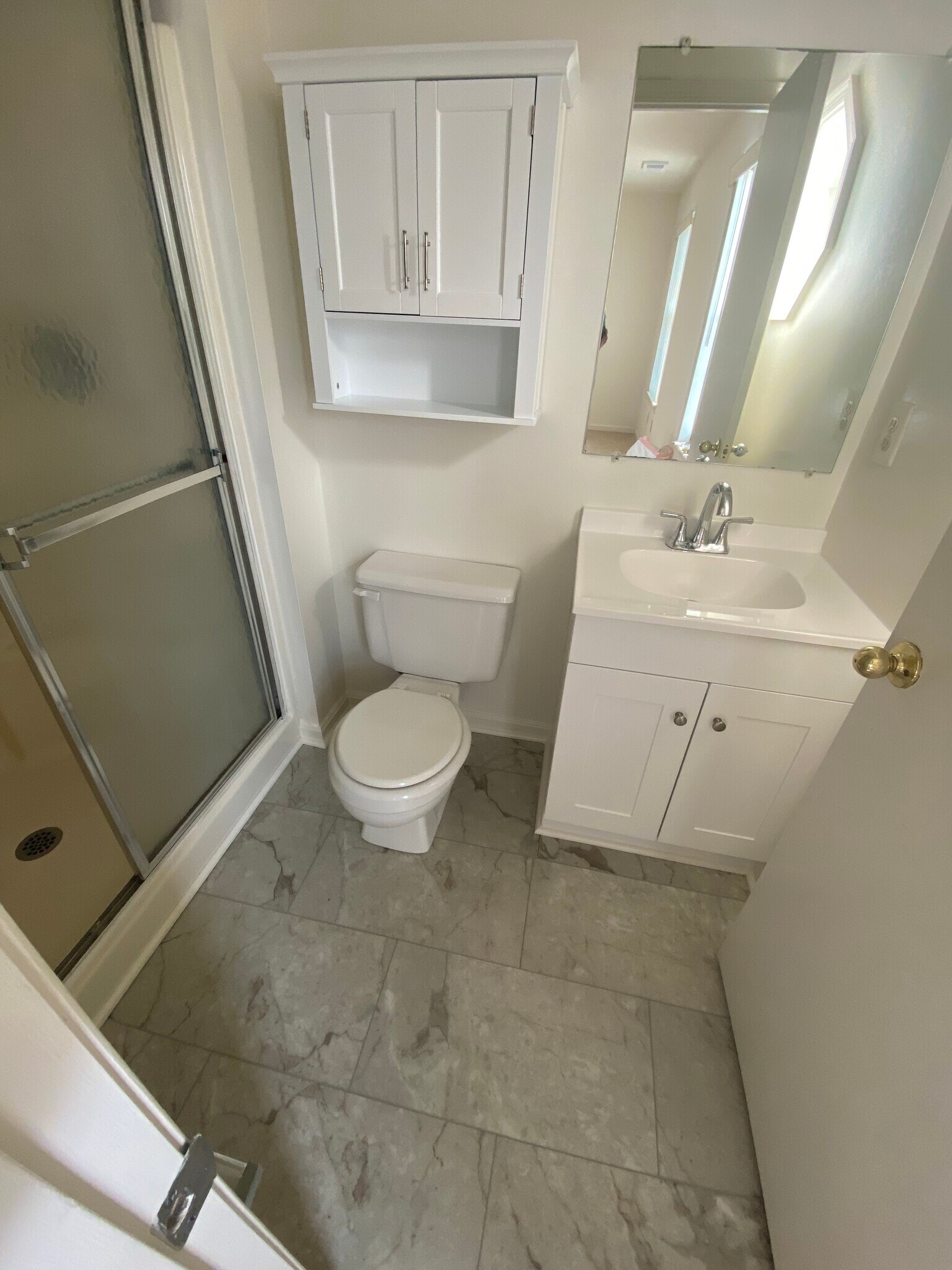 private primary bath - 105 Three Coin Way