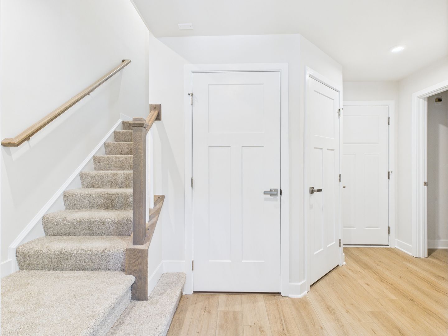 Building Photo - 9600 Laurel Ridge Ct