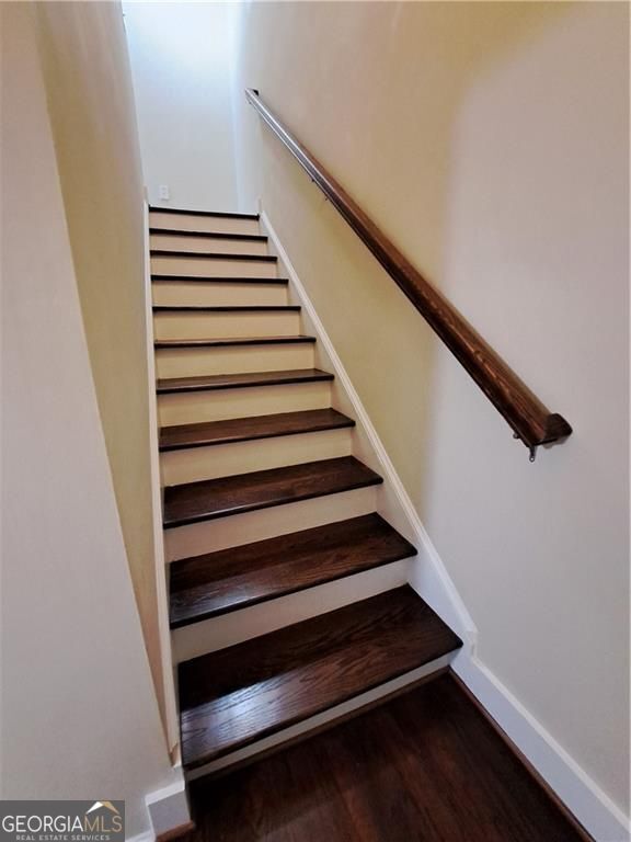 Building Photo - 221 Semel Cir NW