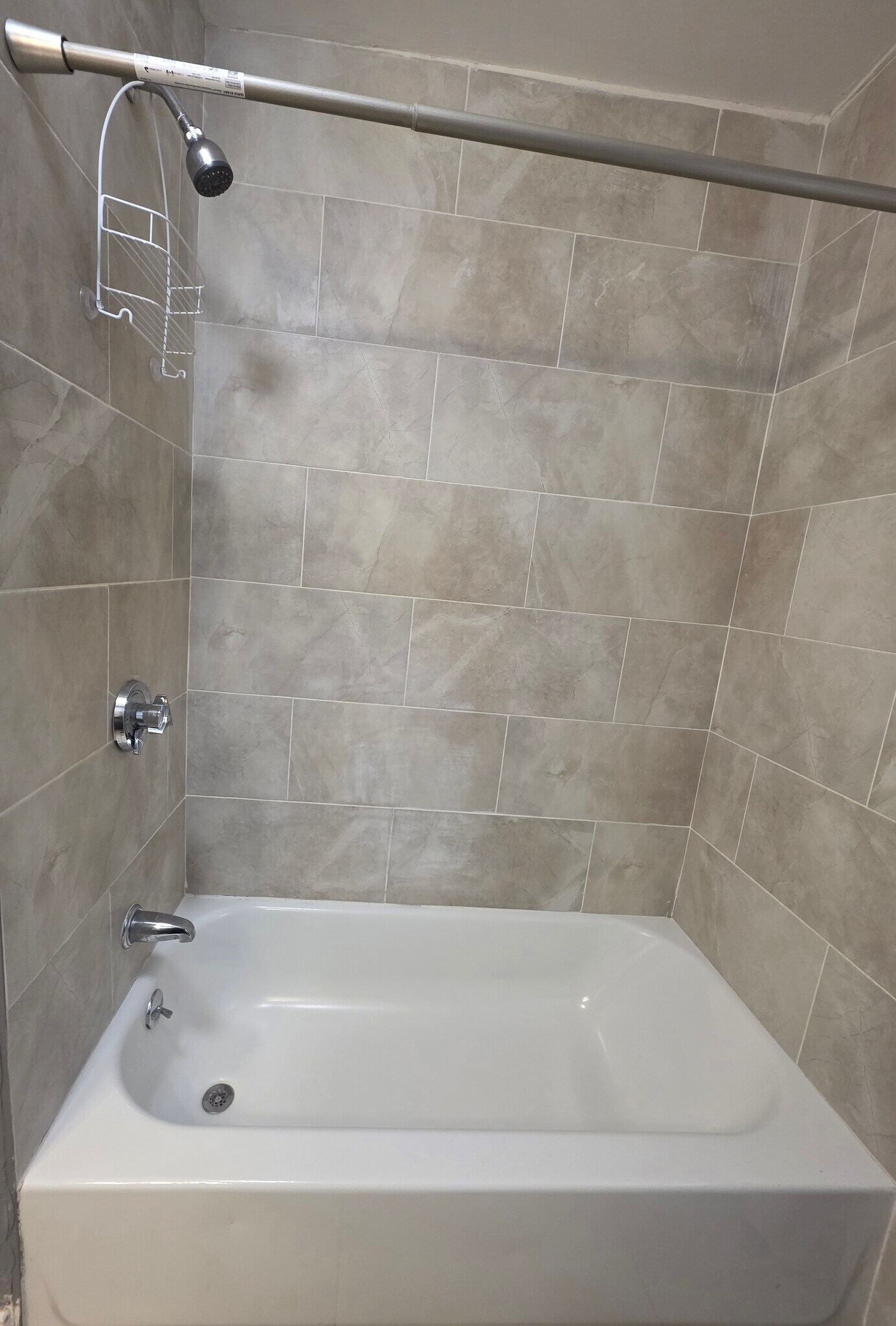 Building Photo - 14 Vera St