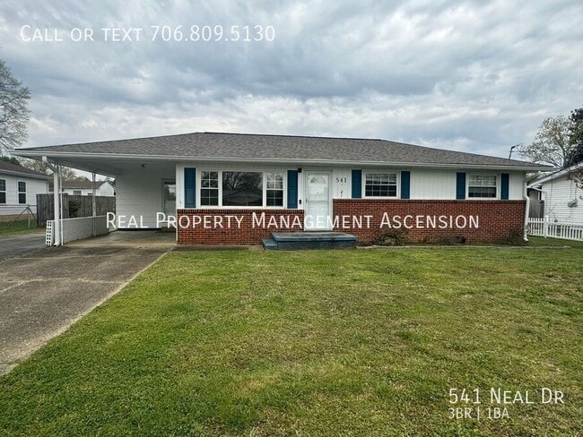 Building Photo - 541 Neal Dr