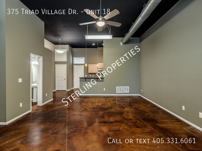 Building Photo - 375 Triad Village Dr