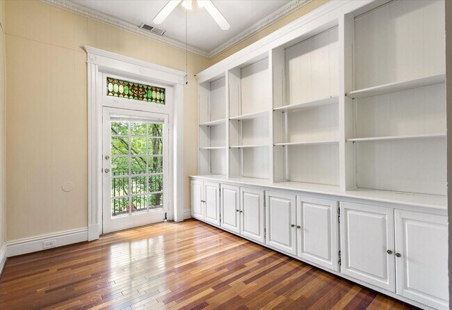Building Photo - Swanky 2000 sf duplex in the heart of Church Hill