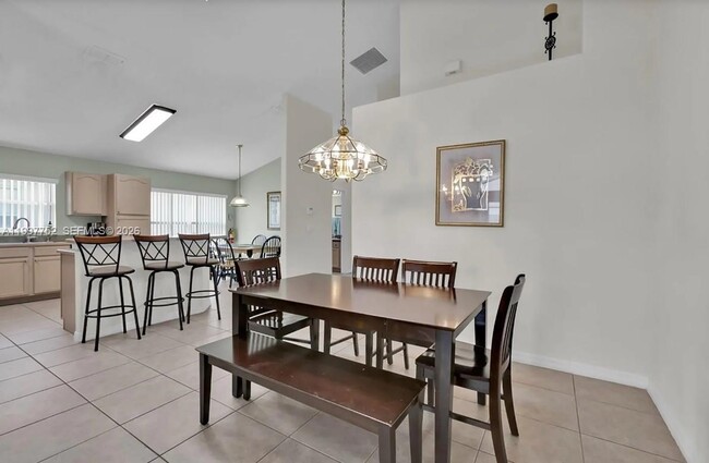 Building Photo - 2515 La Jolla Trail