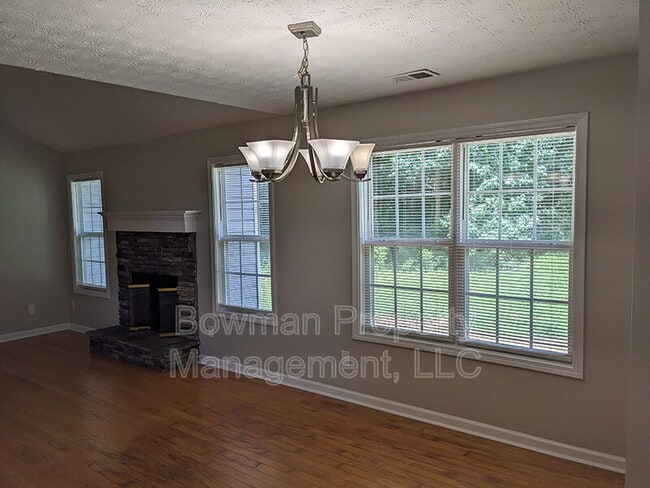 Building Photo - 577 Pendergrass Rd