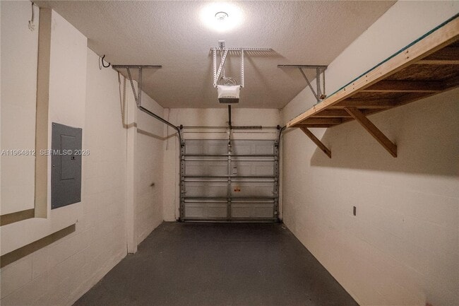 Building Photo - 6708 Eagle Feather Dr