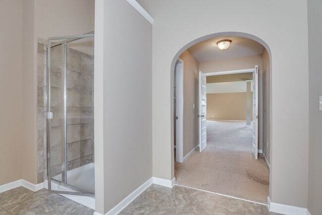 Building Photo - 5403 Hadwin Ct