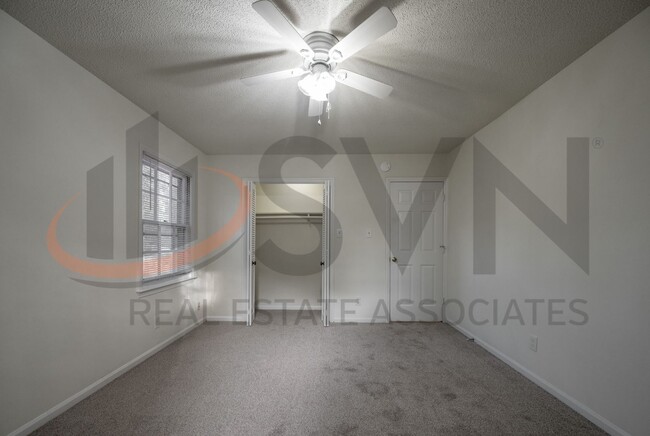 Building Photo - Spacious Home in Desirable Hope Valley Neighborhood!