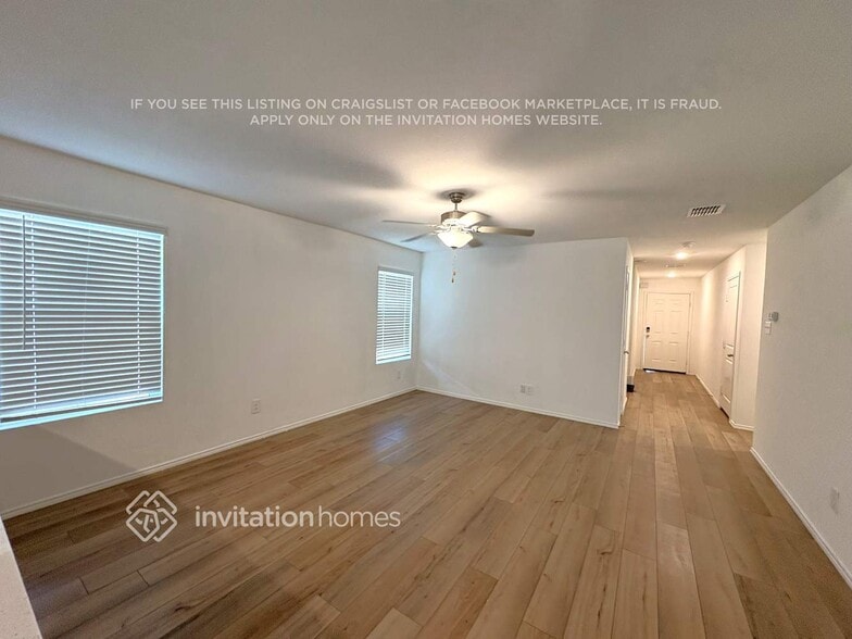 Building Photo - 10648 Sewell Cir