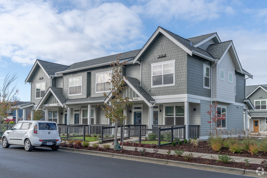 Parkside Townhomes - Parkside