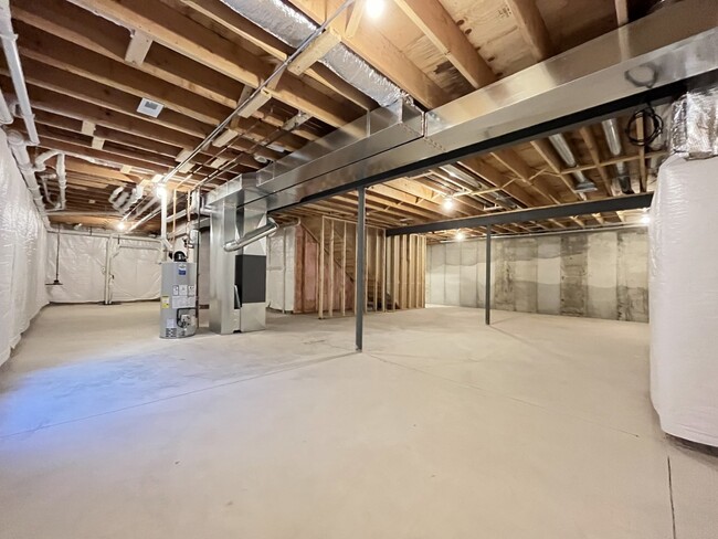 Building Photo - 958 Partridge Cir
