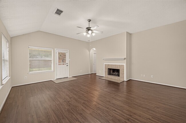 Building Photo - 5006 Juniper Walk Ln