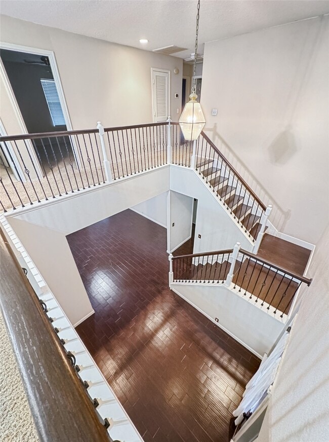 Building Photo - 18707 Woodbreeze Dr