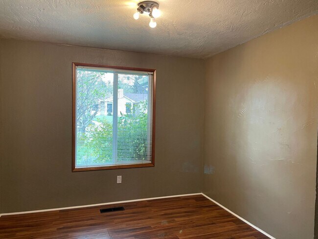 Building Photo - Great Property- 3 Bedroom 2 Bath Home w/Large Deck and Patio Area