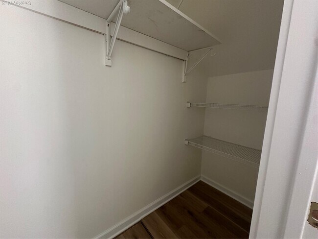 Building Photo - 133 High Point Cir