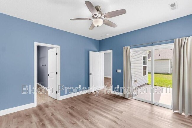 Building Photo - 317 Savannah River Dr