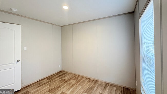 Building Photo - 68 Rockys Pl