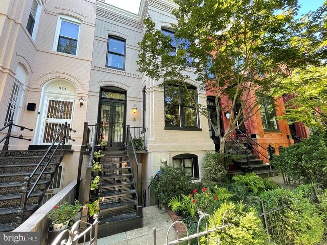 Primary Photo - 936 S St NW
