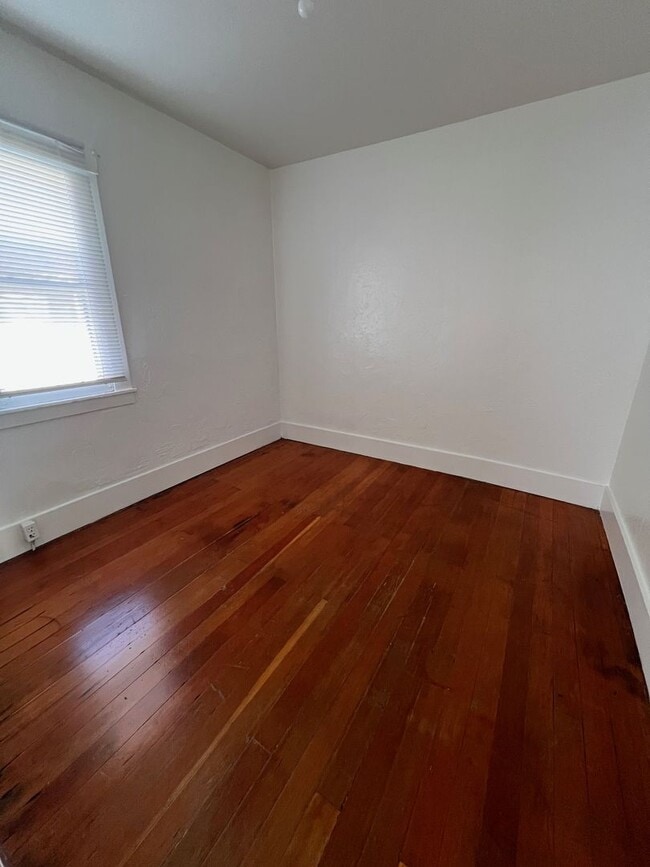 Building Photo - Charming 3 Bedroom Home in Fallon!