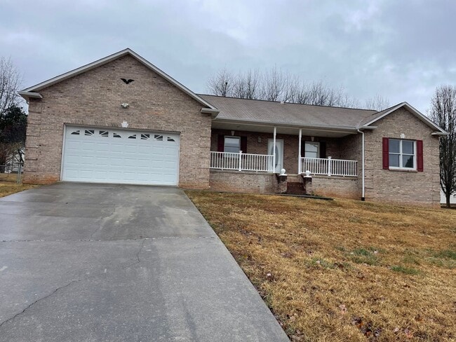 Primary Photo - Charming Single-Level Home in Misty Ridge
