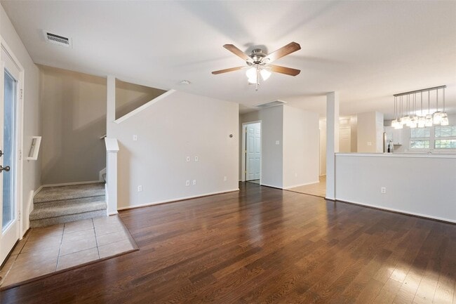 Building Photo - 2224 Bluffstone Dr