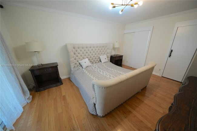 Building Photo - 2509 NE 35th Dr