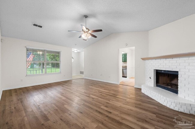 Building Photo - 1203 Brook Bend Rd