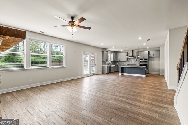 Building Photo - 416 Kinross Ln