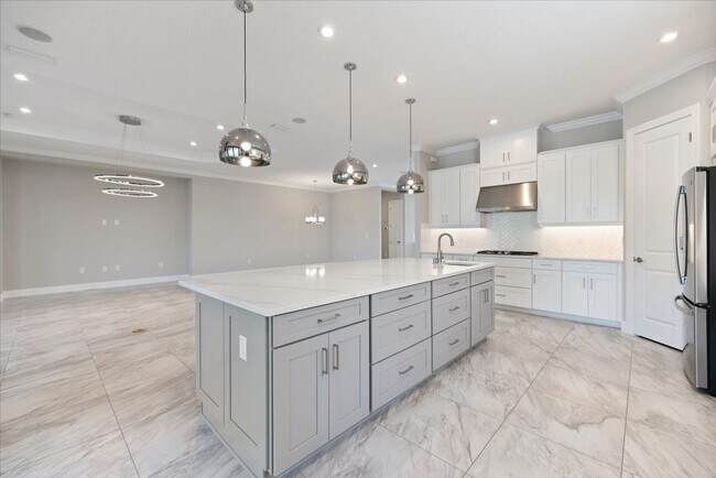 Building Photo - Marvelous BRAND NEW 3bd/3bth With Lake Views in Esplanade At Artisan Lakes In Palmetto!!!