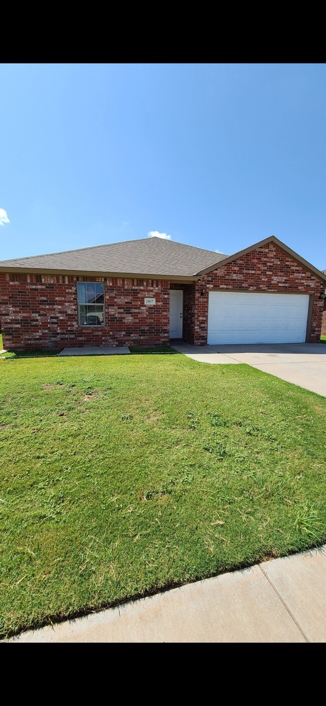 Building Photo - 2007 89th St